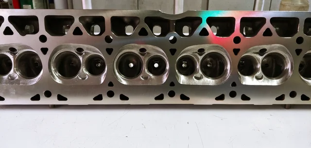 New Jeep Cherokee Laredo 4.0 OHV 0331 Cylinder Head Complete No Core - EQ  Cores & Recycling